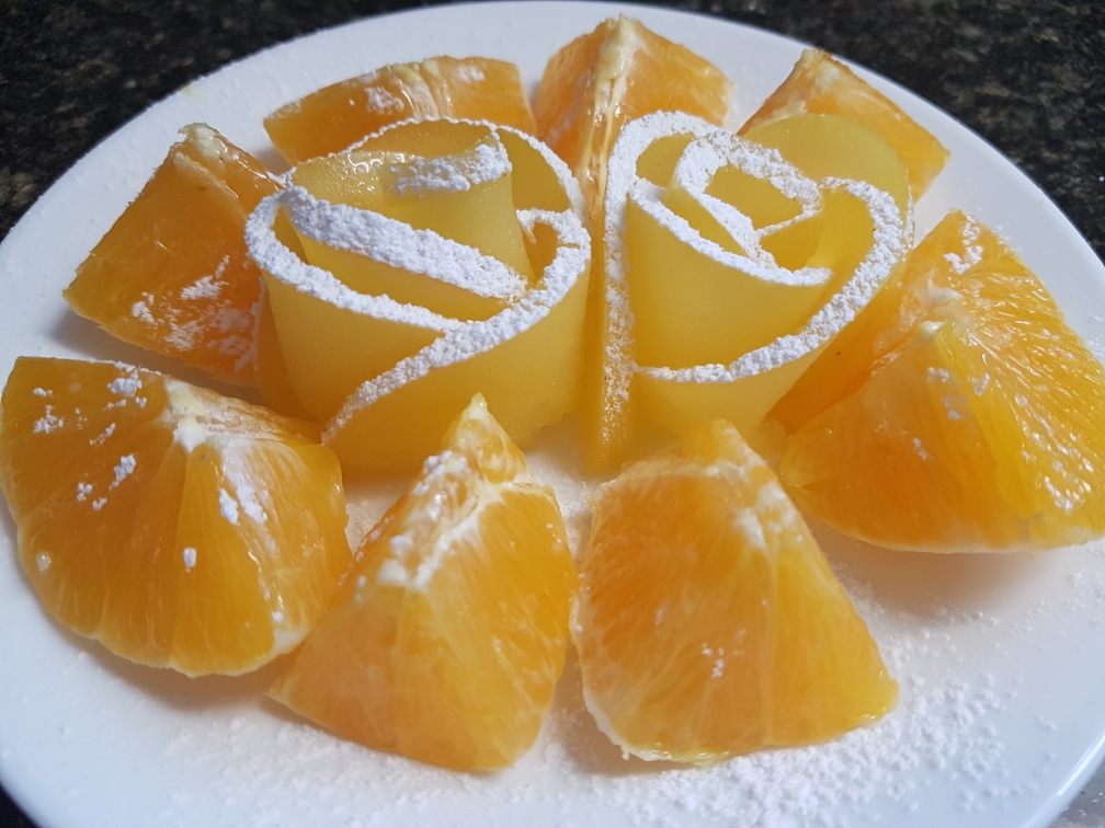 橙子🍊小太阳水果集合的做法 步骤8