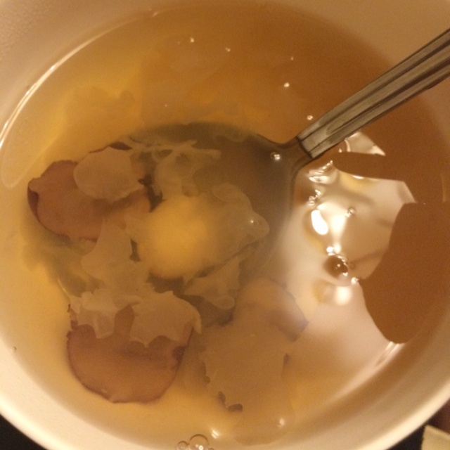 红枣银耳莲子羹