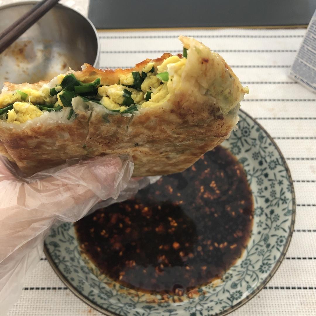 手抓饼韭菜盒子