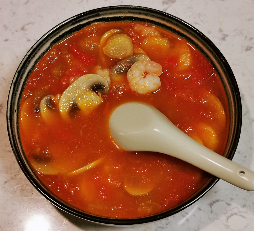 番茄口蘑海鲜开胃汤