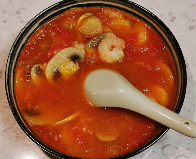 番茄口蘑海鲜开胃汤的做法