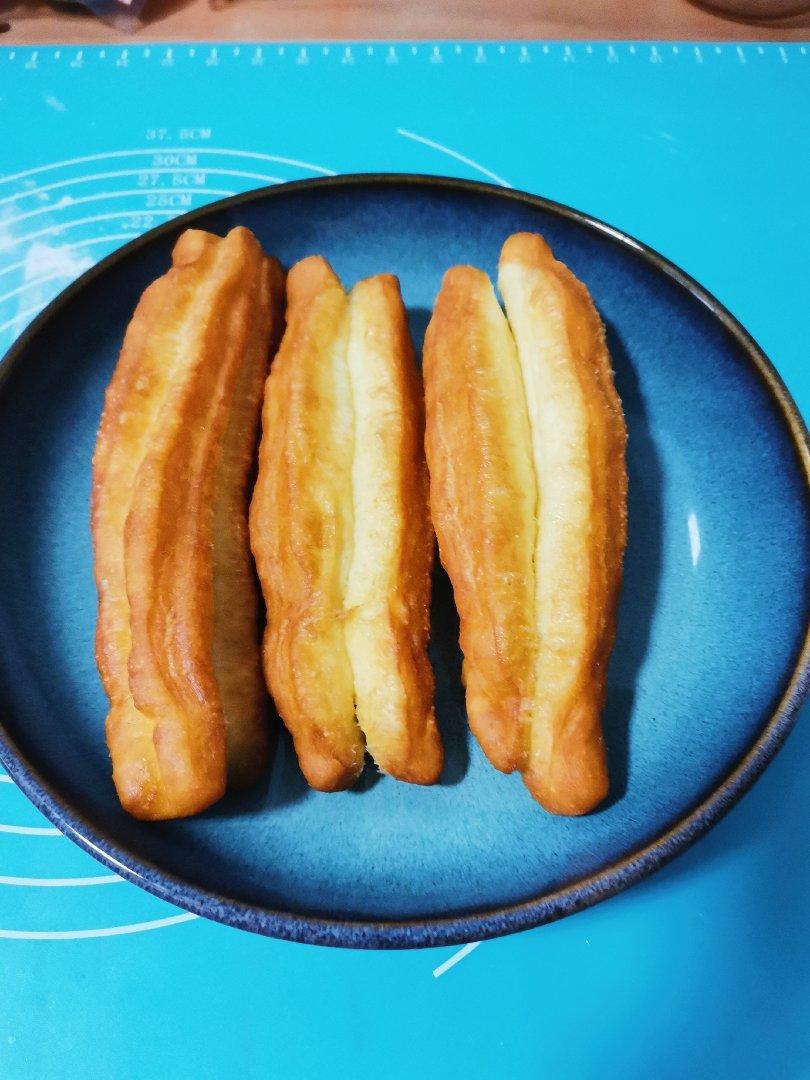 酥软小油条（早餐）