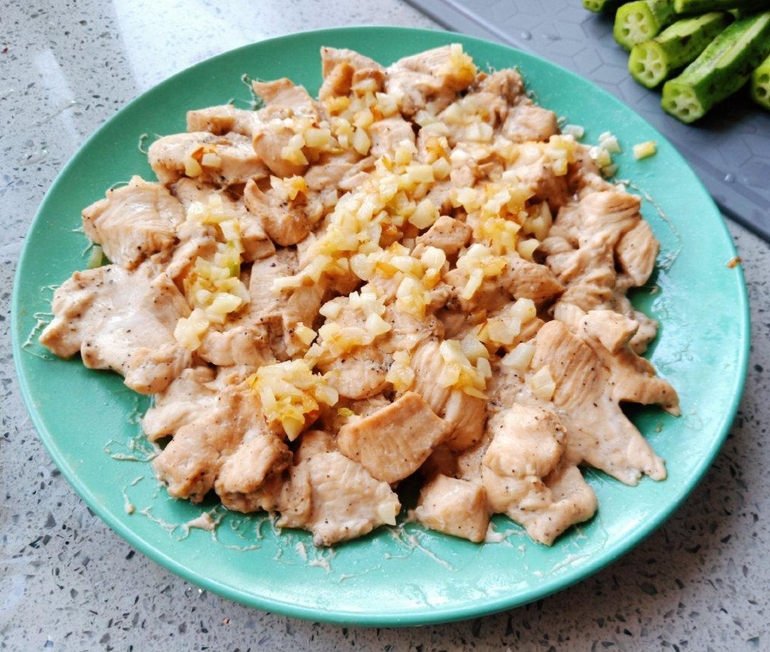 蒜蓉蒸鸡胸（鸡腿）