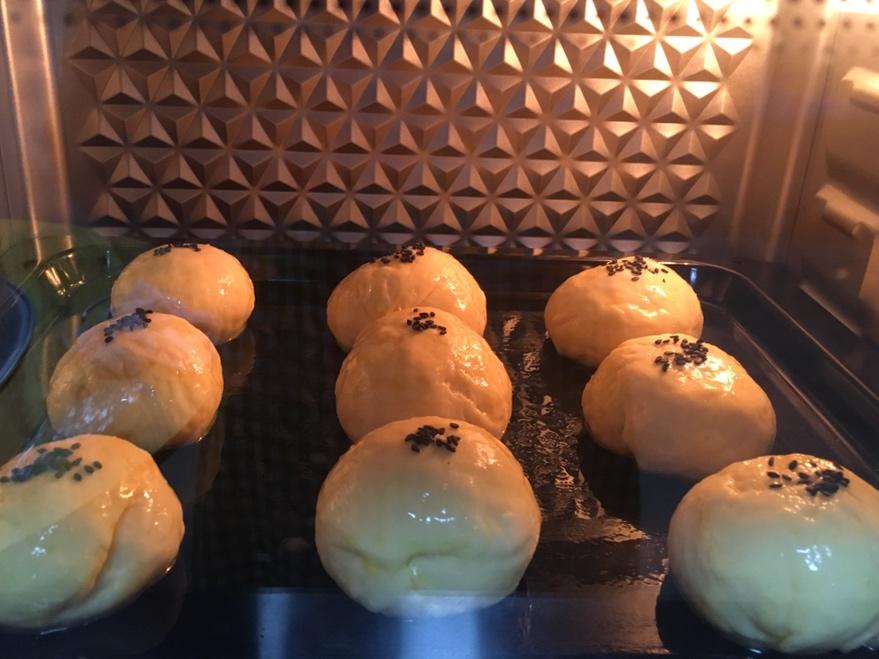 超软牛奶小餐包