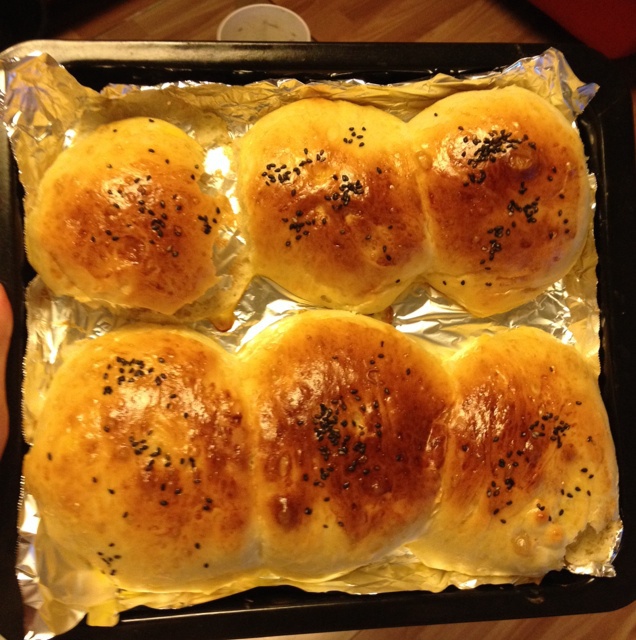 龟龟爱吃大榴莲做的奶油软面包