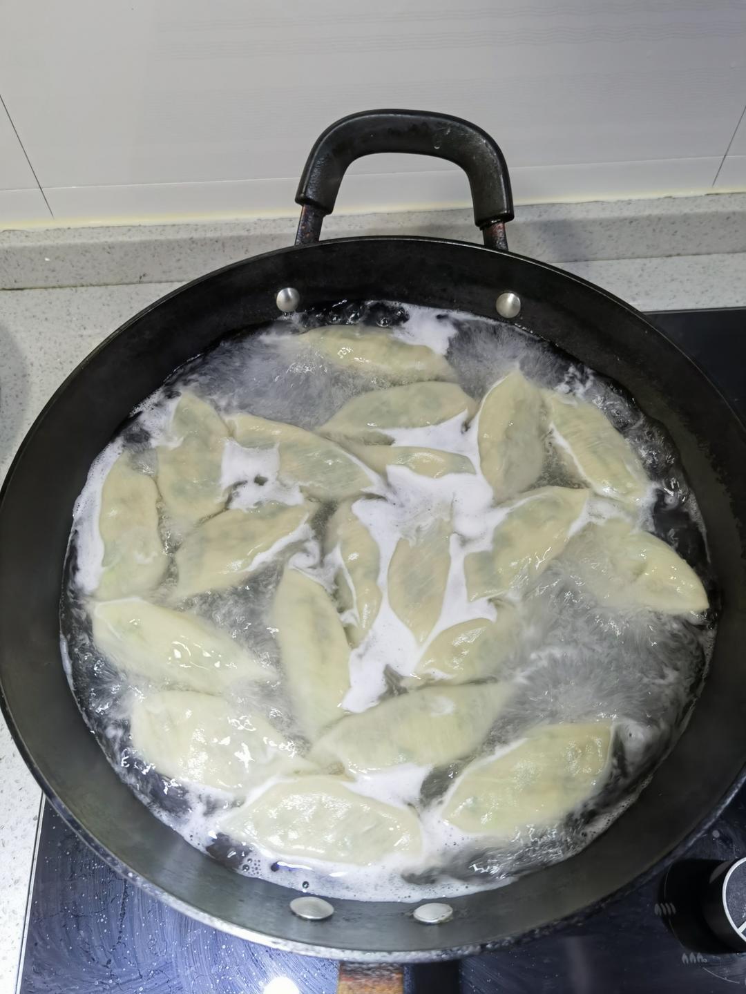 新手学会煮饺子