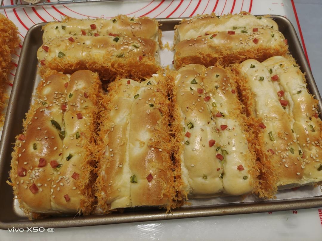 《Tinrry+》双拼芝士牛油排包