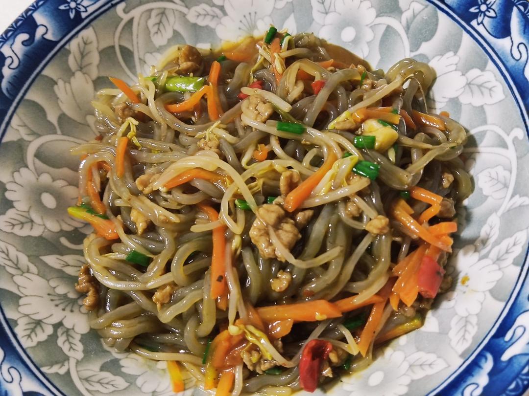 肉沫红薯粉丝煲