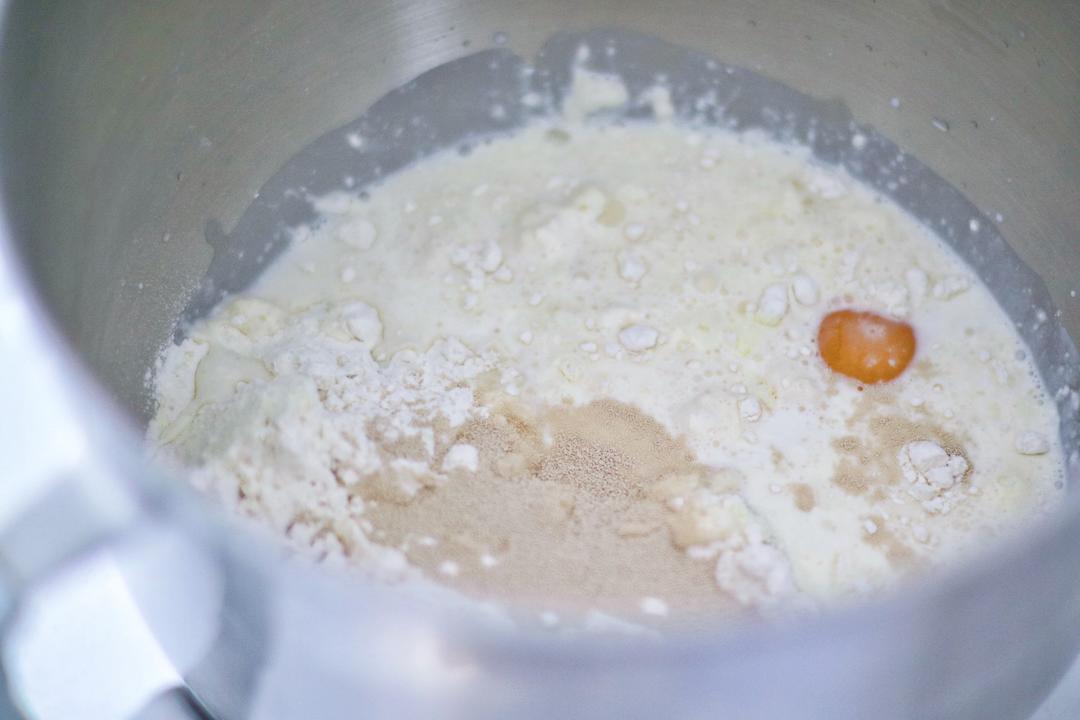 纯奶手撕吐司的做法 步骤1