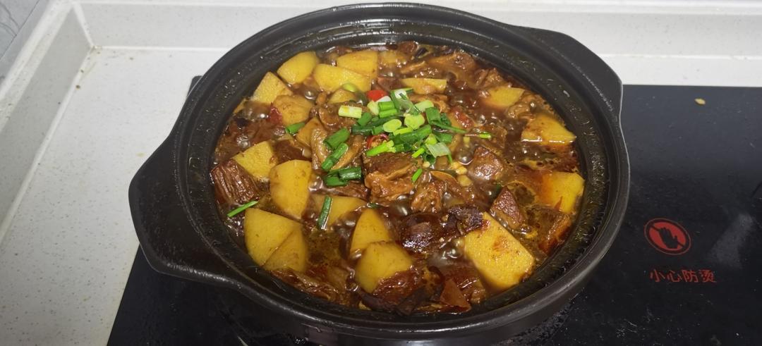 番茄土豆炖牛腩