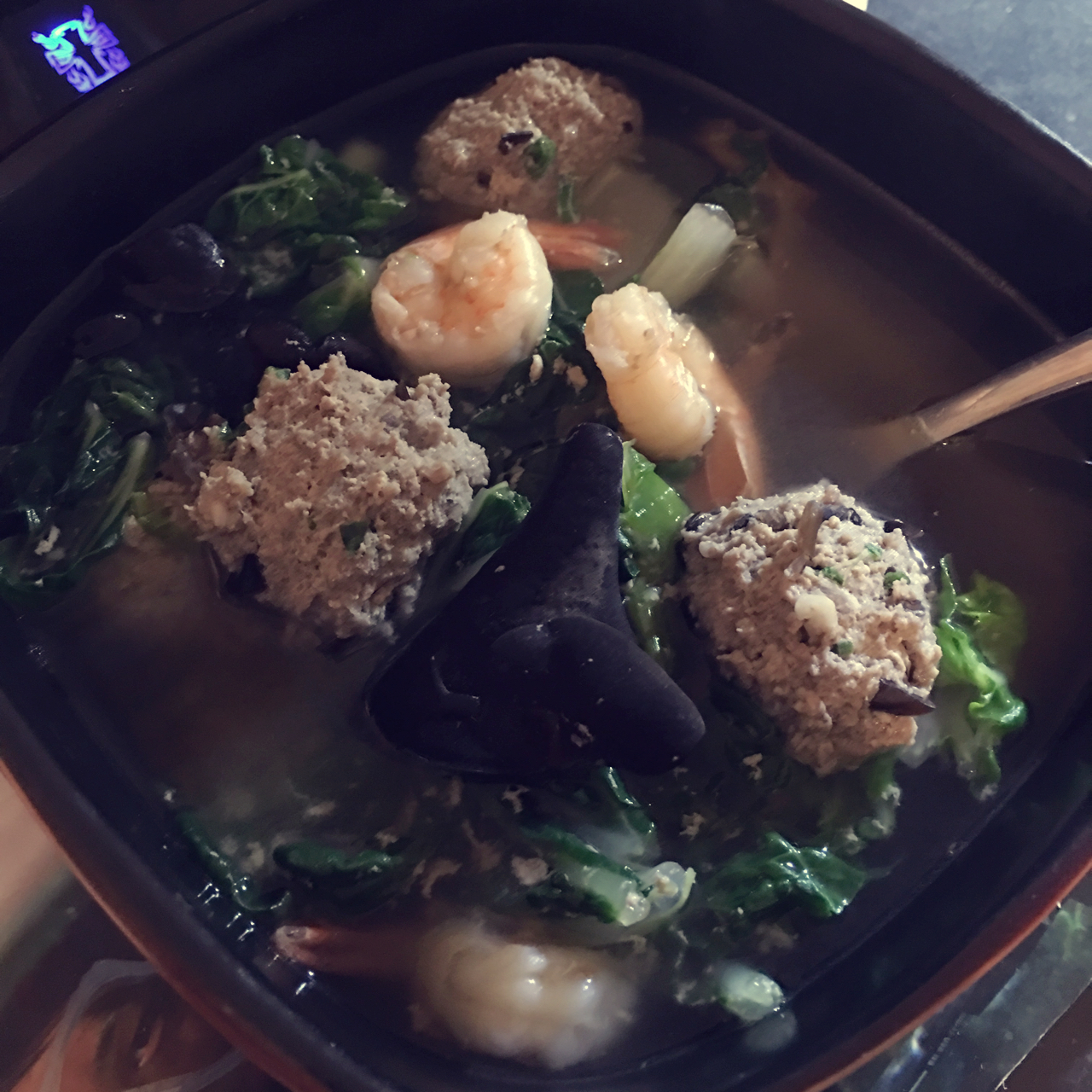 小白菜丸子汤