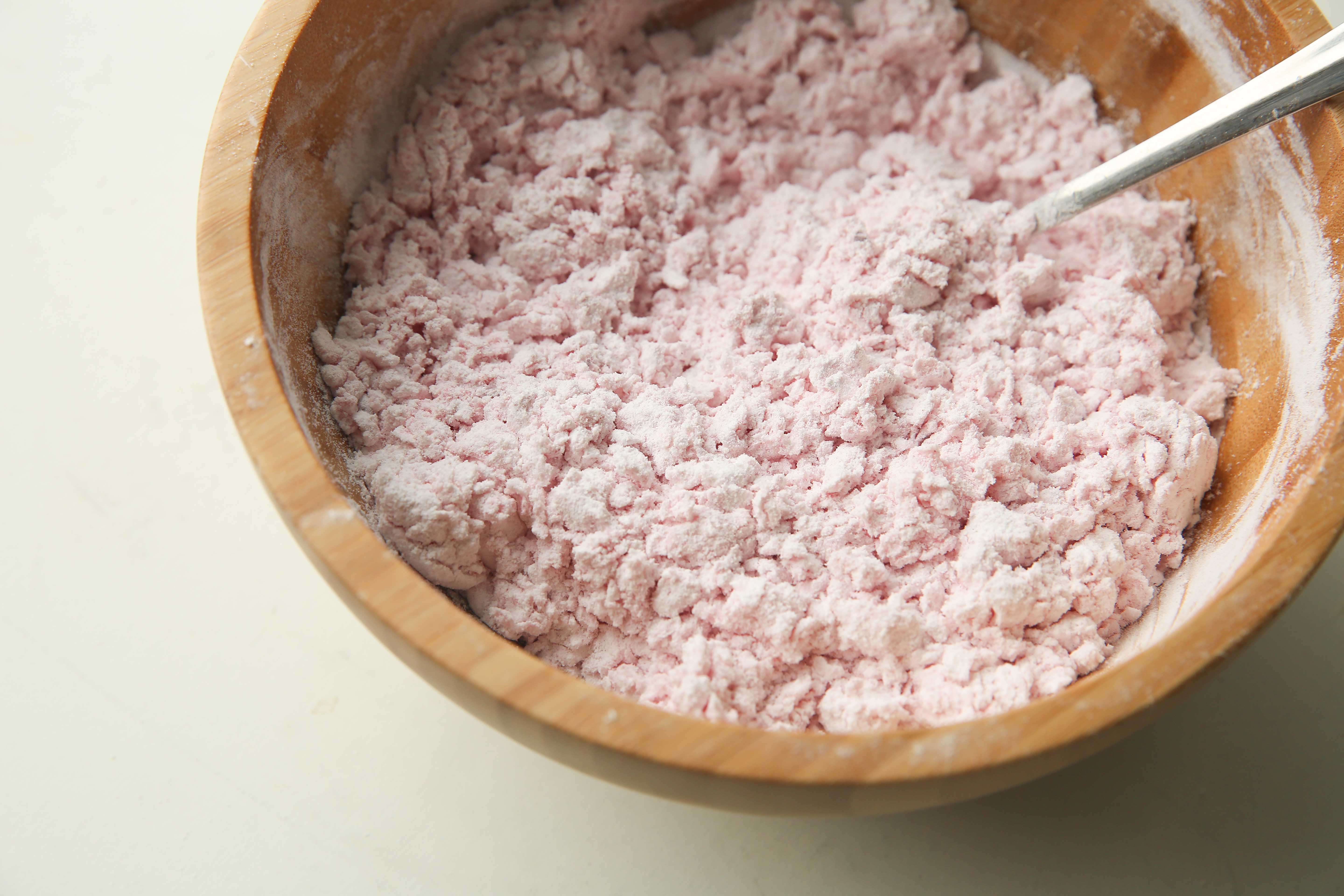 樱花粉玫瑰豆沙汤圆的做法 步骤3