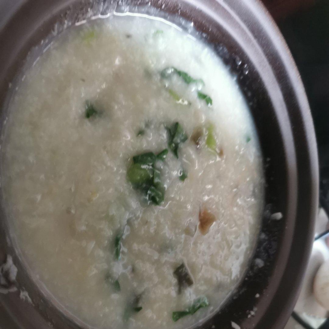 十五分钟快手之香滑皮蛋瘦肉粥(附五分钟电饭煲电压力锅更快捷方法)