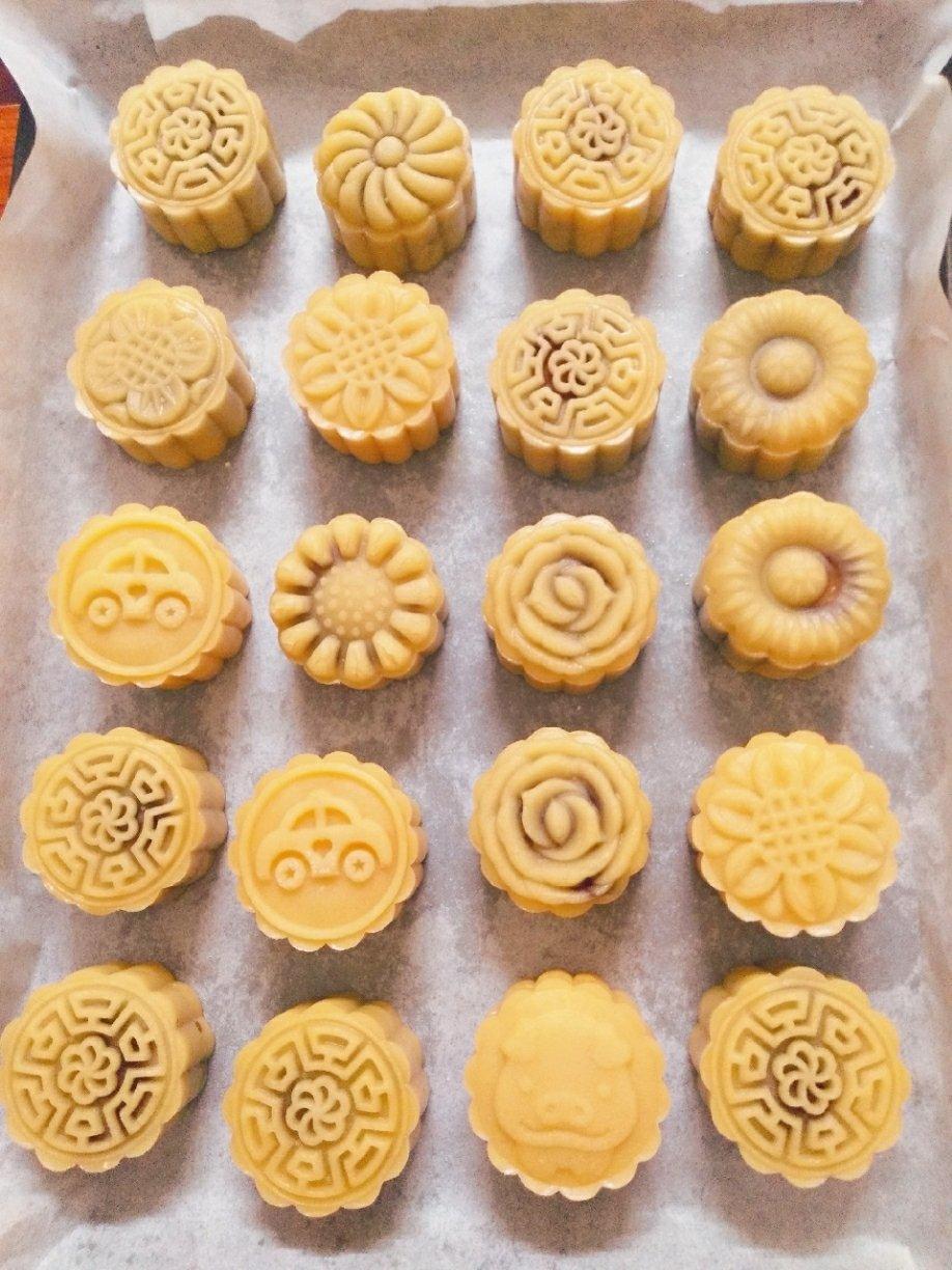 广式莲蓉蛋黄月饼