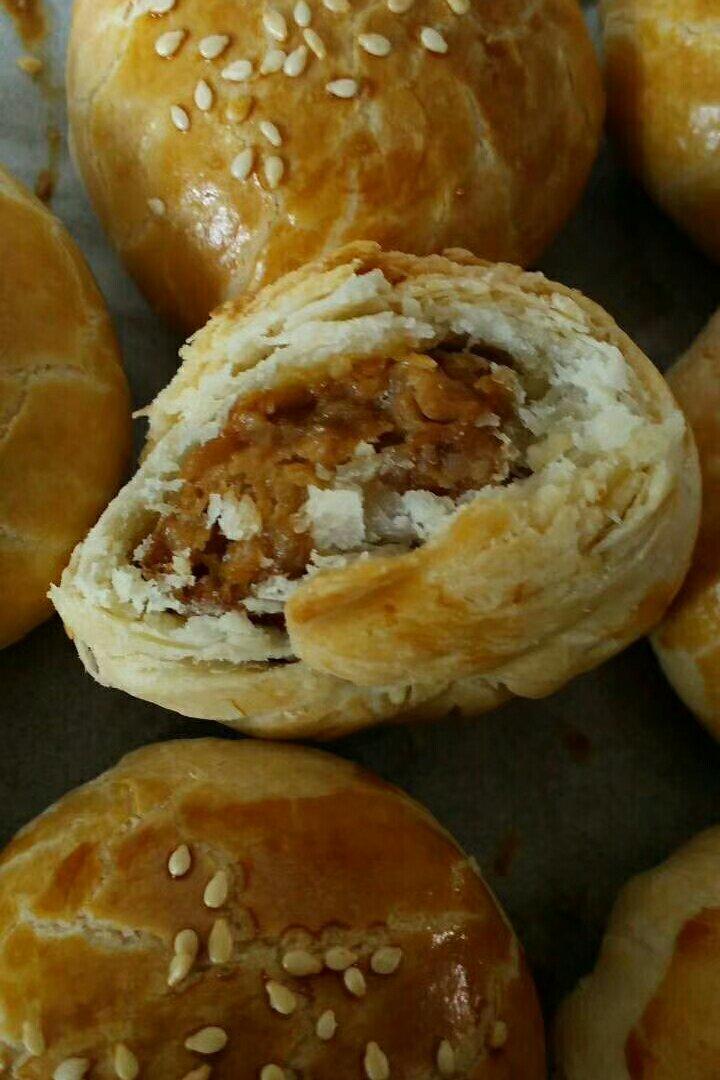 泳式鲜肉榨菜月饼