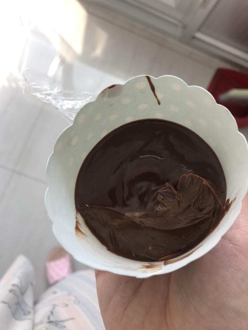 生酮饮食 无糖好利来冰山熔岩（简单又吃不胖的减肥巧克力蛋糕）