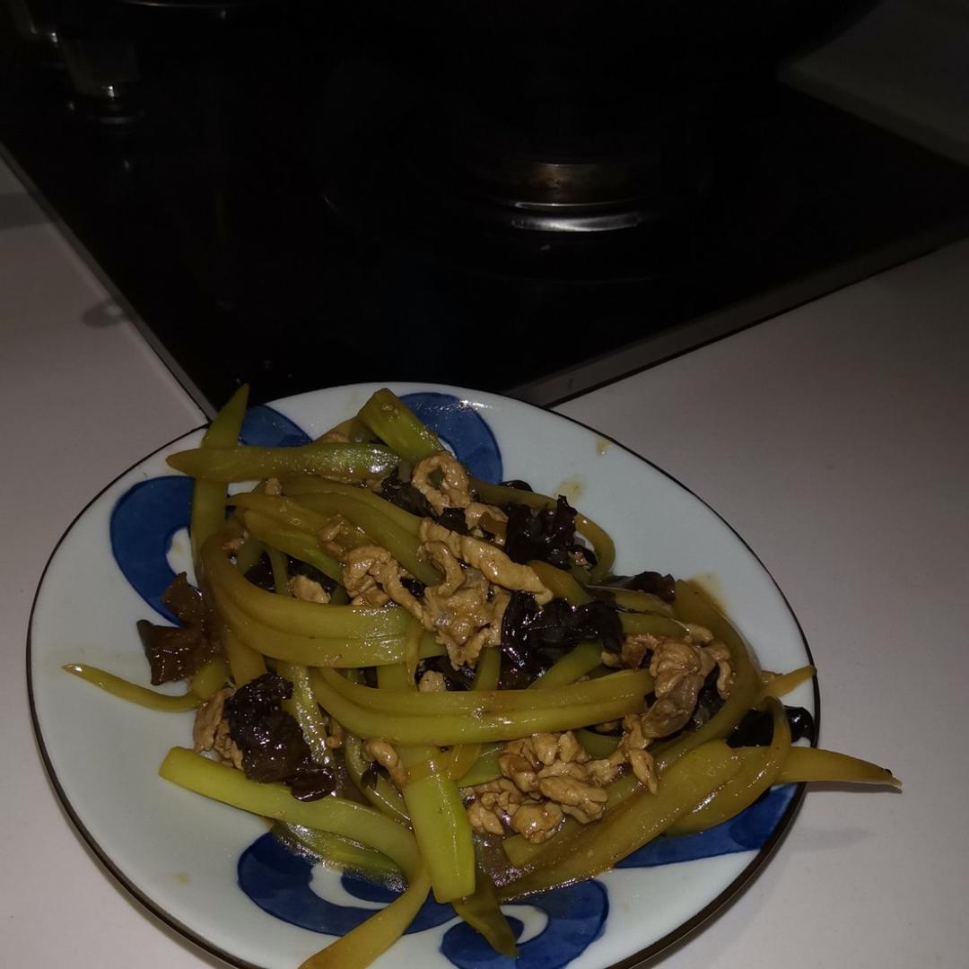 看了就会做的超级下饭菜～鱼香肉丝