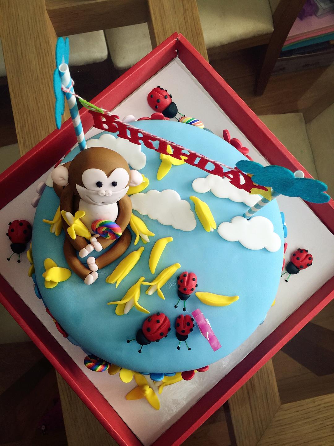 可爱的小猴子翻糖蛋糕