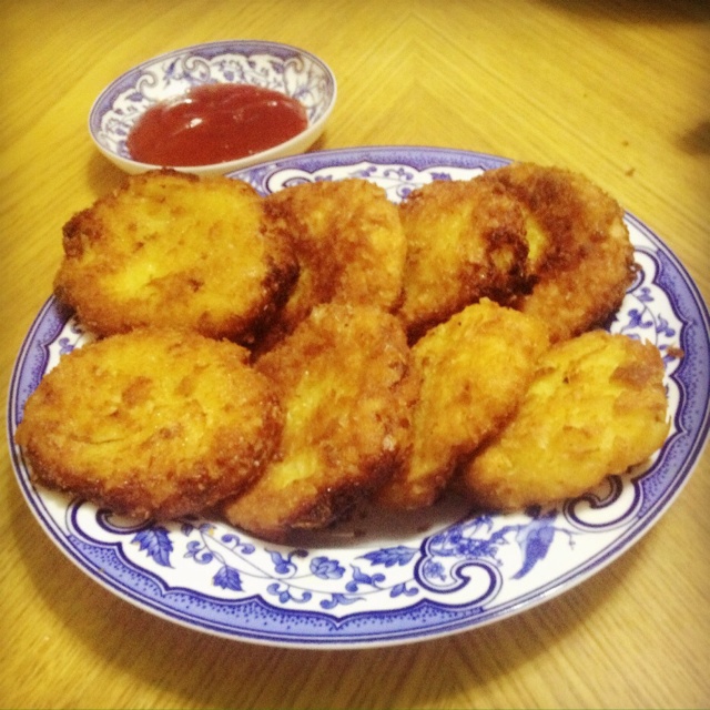 可乐饼 （肉末洋葱土豆饼）