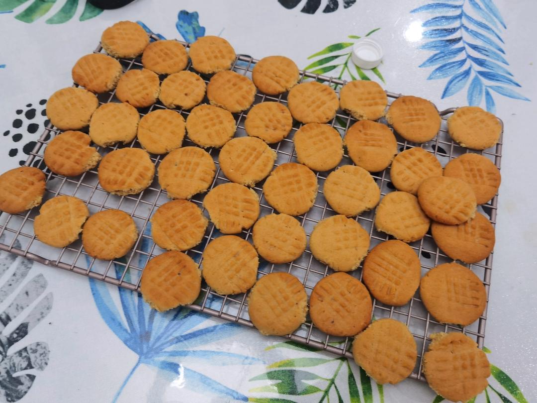 花生酱饼干