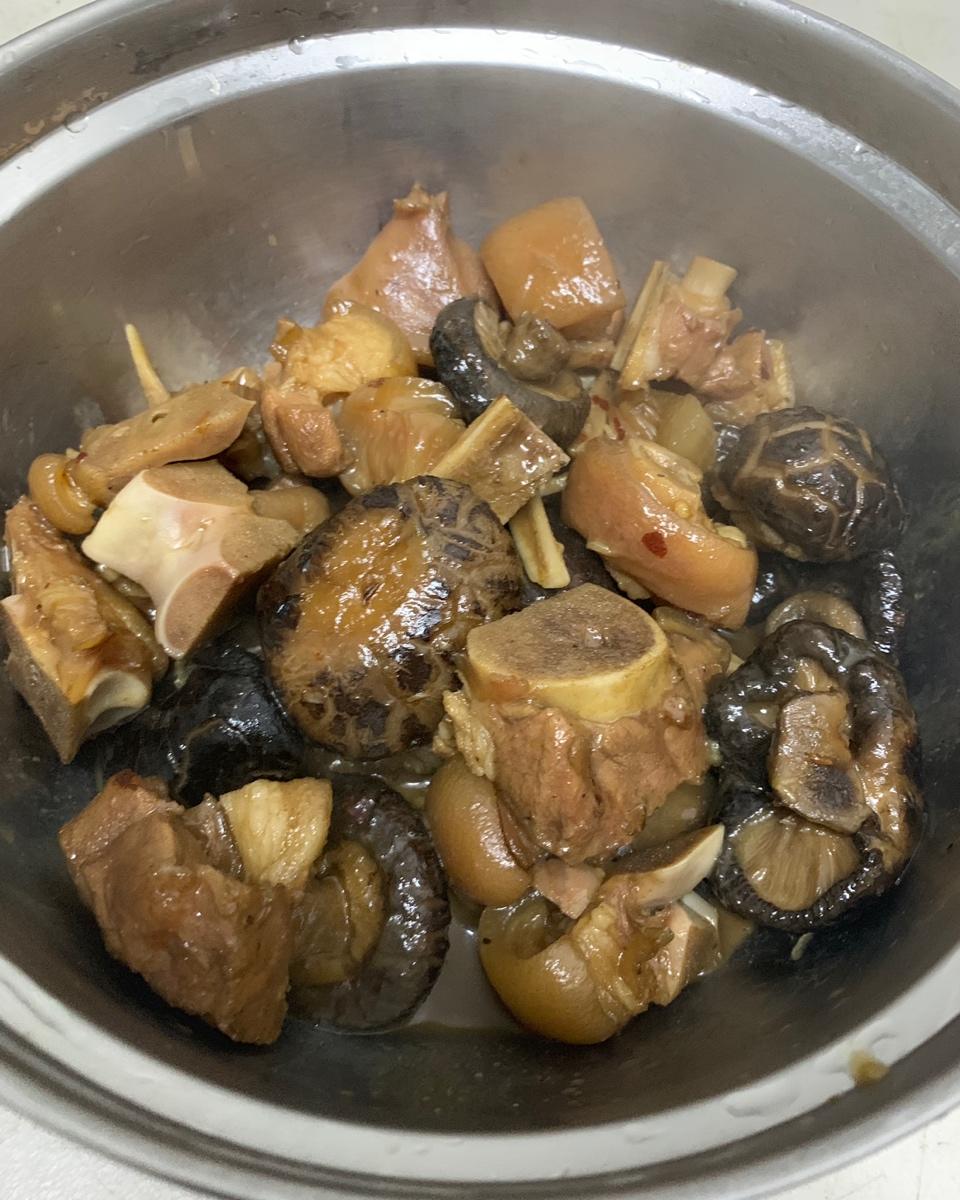 香菇猪脚