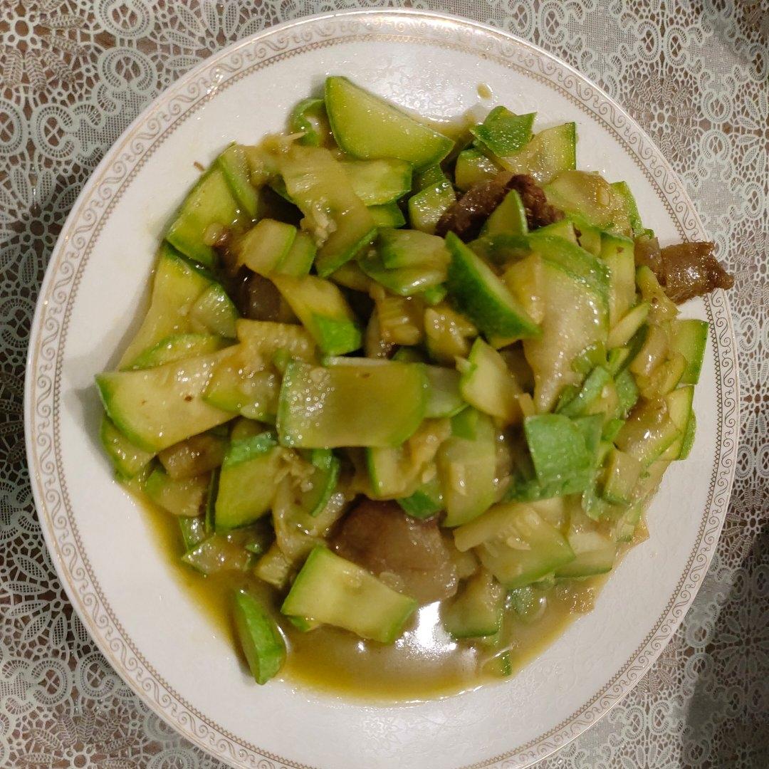 西葫芦炒肉片