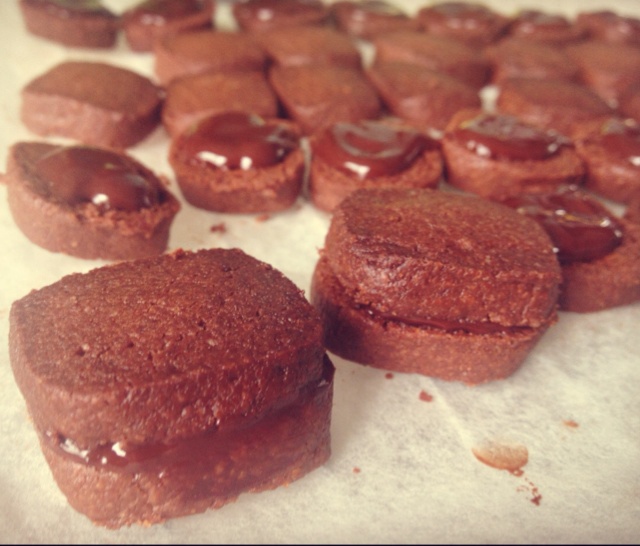 巧克力夹心饼干