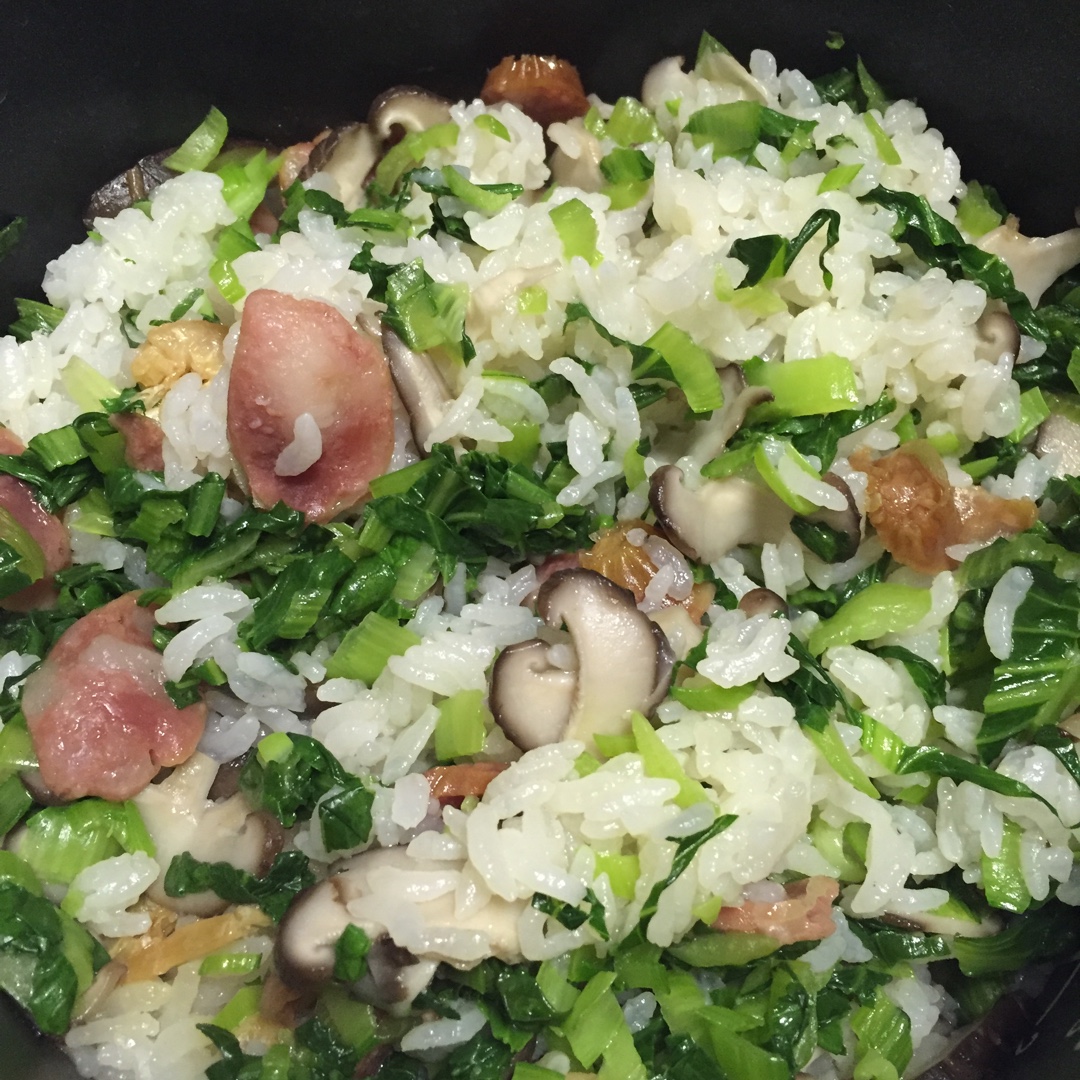 豆子-111做的香肠青菜饭