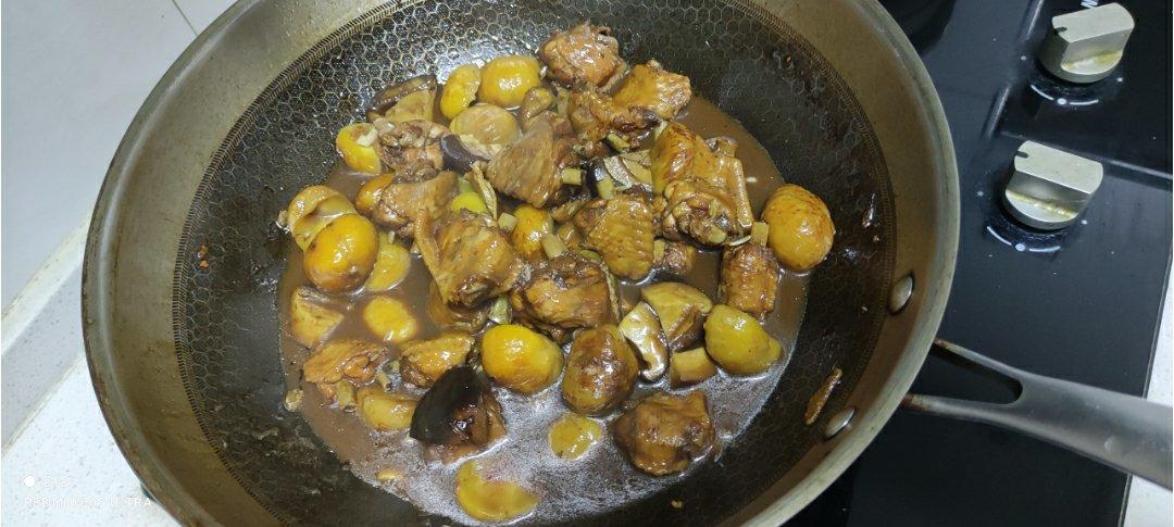 香菇板栗烧鸡