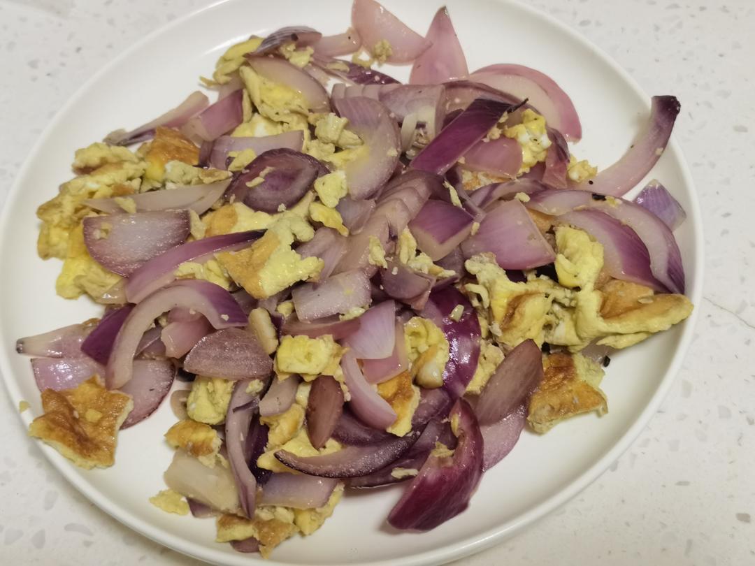 降压防癌的好食材  洋葱炒鸡蛋