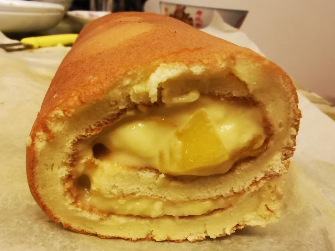 材料最简单的【低卡蛋糕卷】卡仕达戚风卷