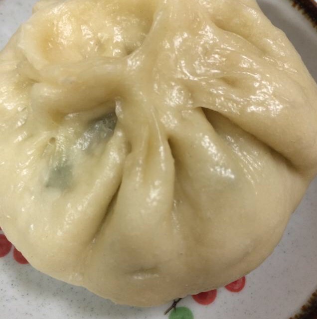 美味的韭菜陷大包子