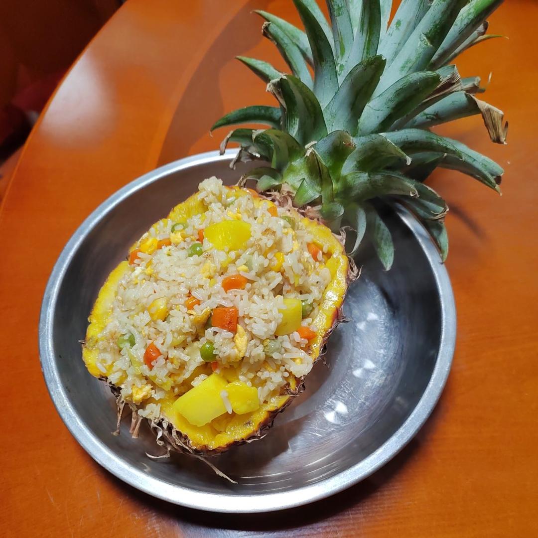 凤梨炒饭