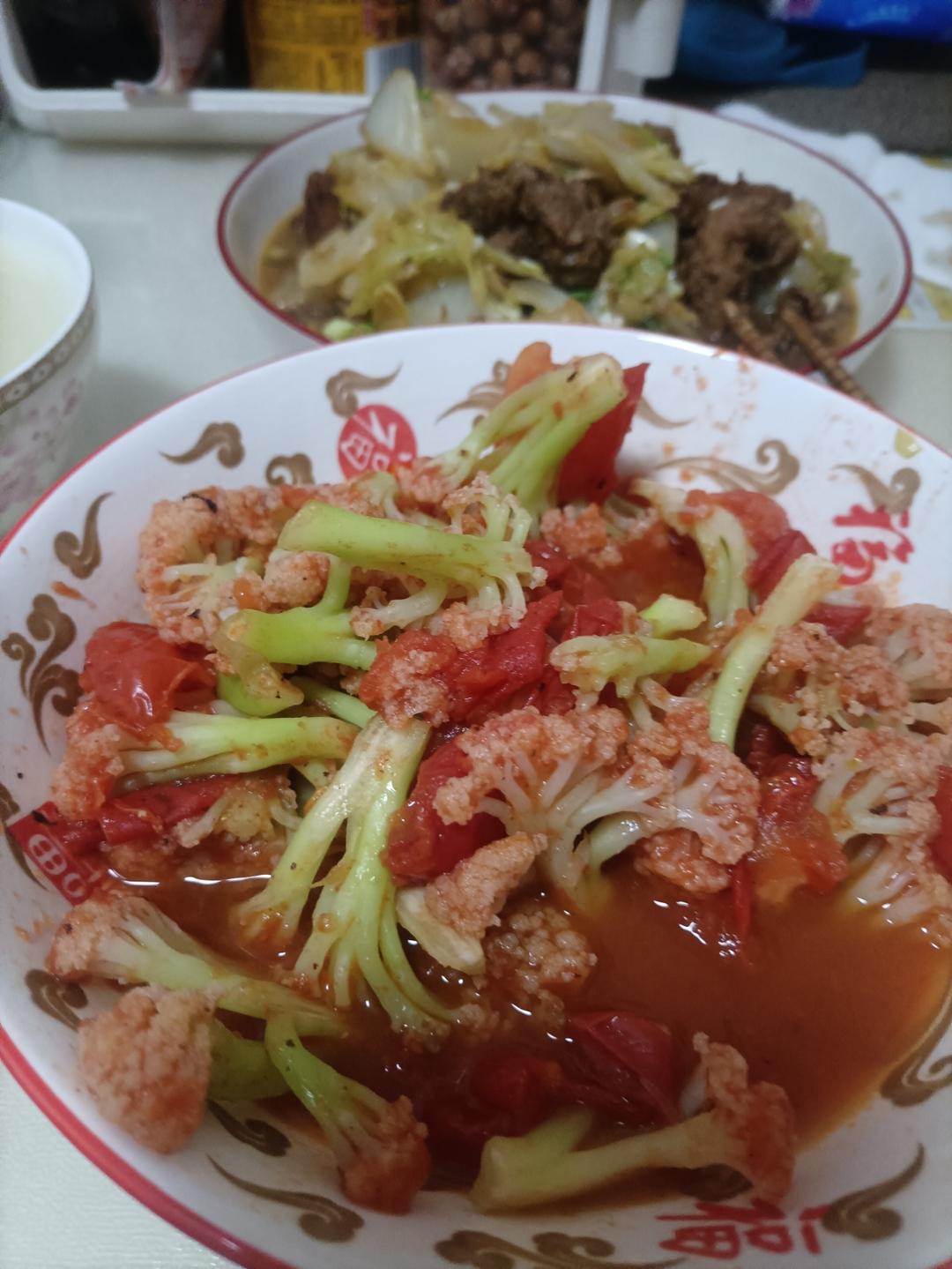 （祖传）番茄炒菜花😋