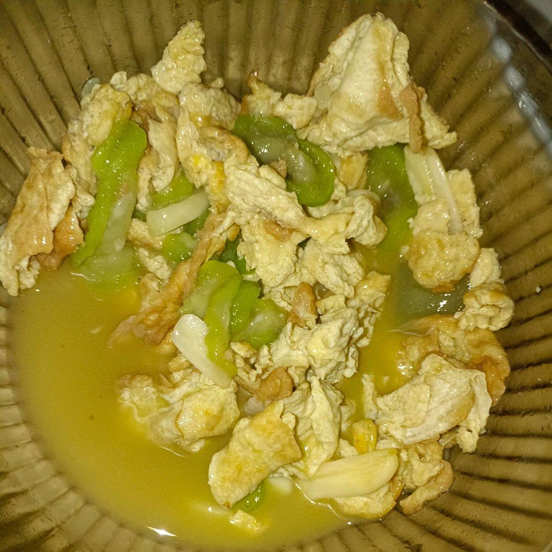 简单快手，五分钟搞定的丝瓜炒蛋