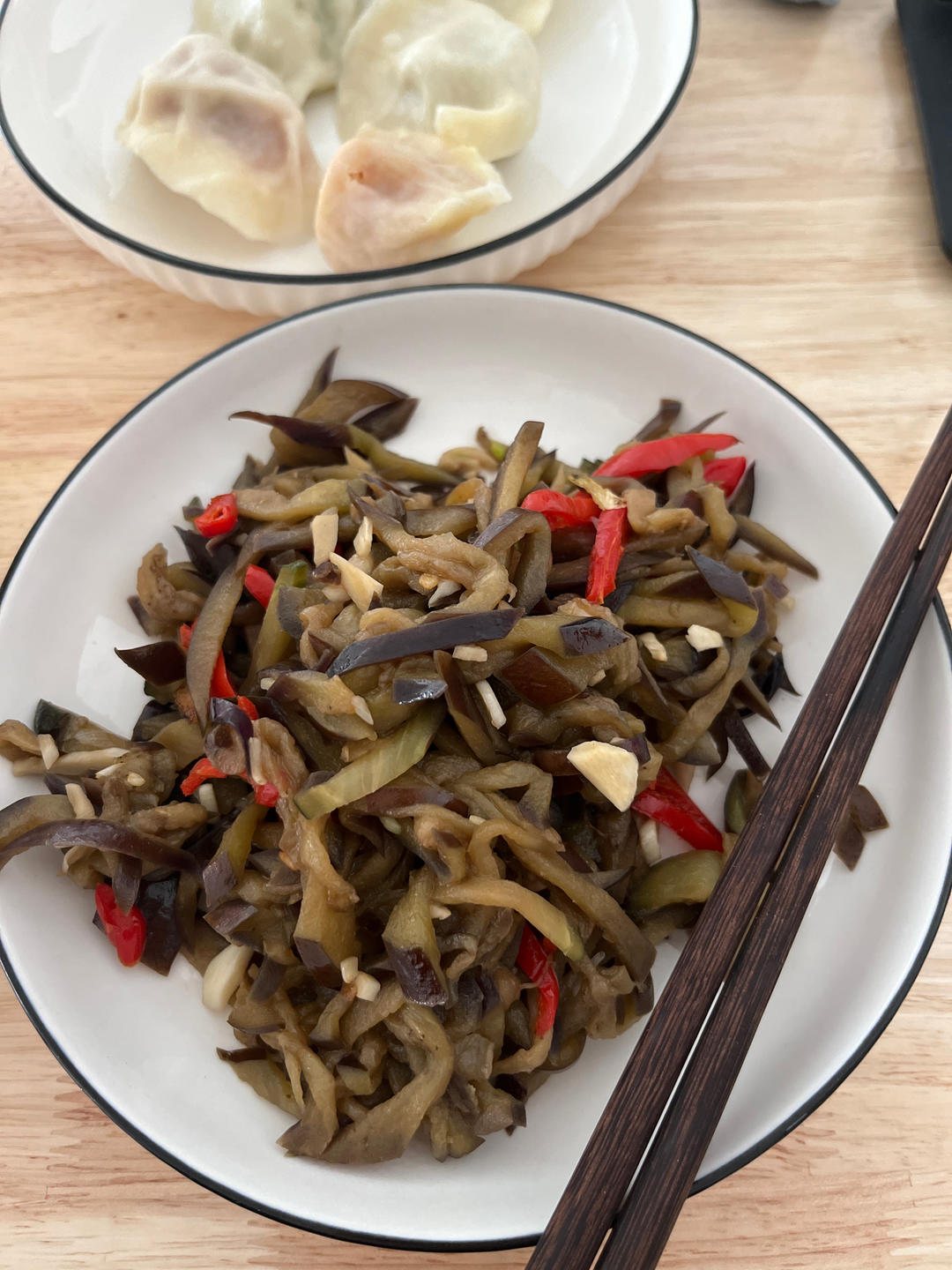 家常简易炒茄子丝