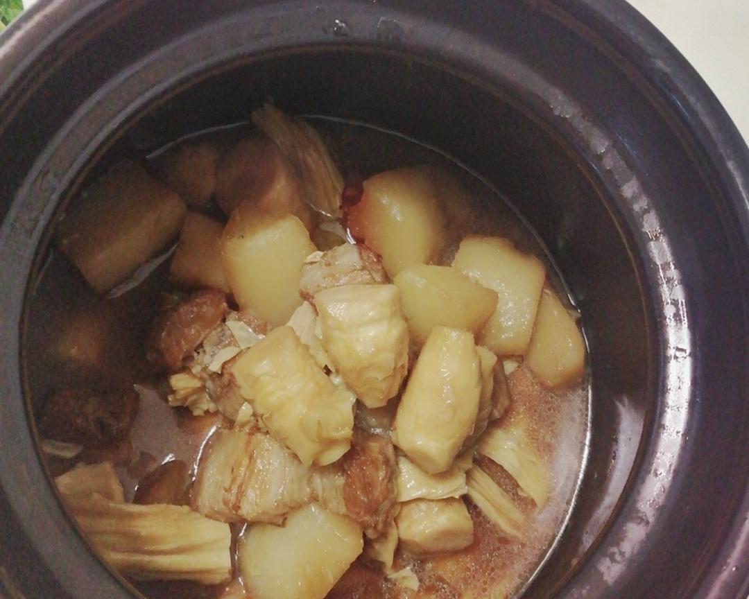 贼好吃的冬笋炖肉