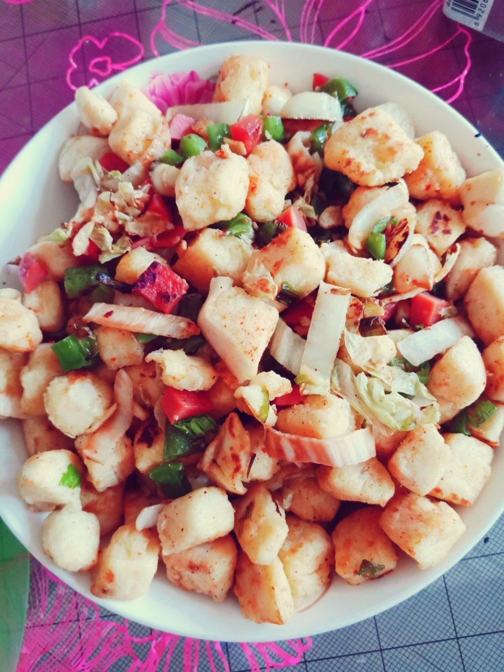 七彩馒头丁（剩馒头也有春天）