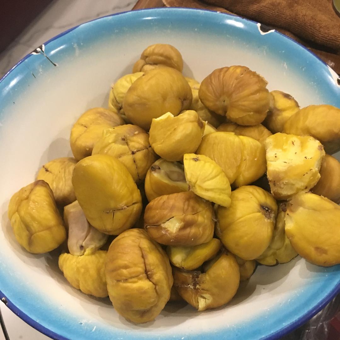板栗这样做才好剥又好吃