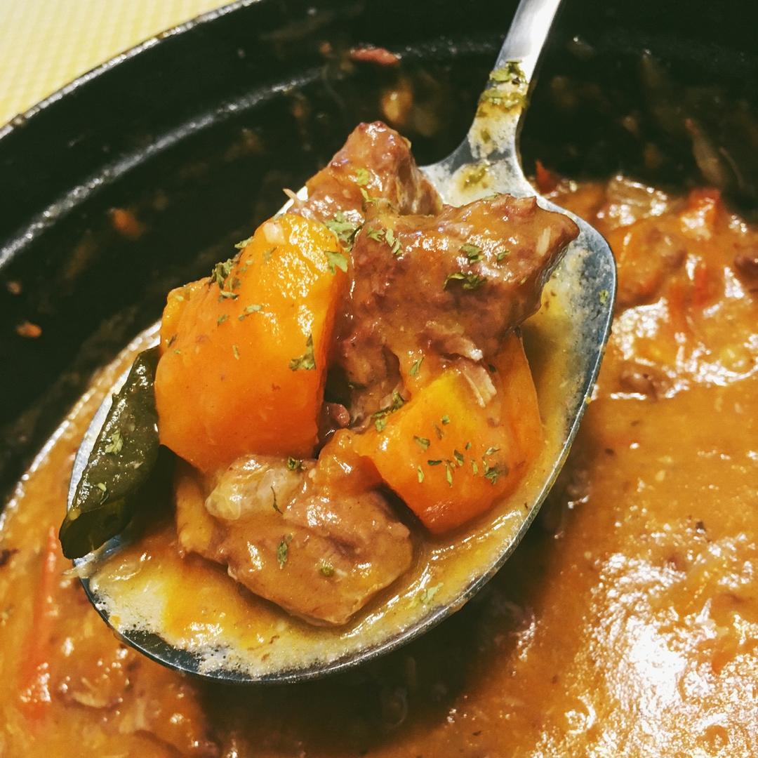 红酒炖牛肉 Beef Stew