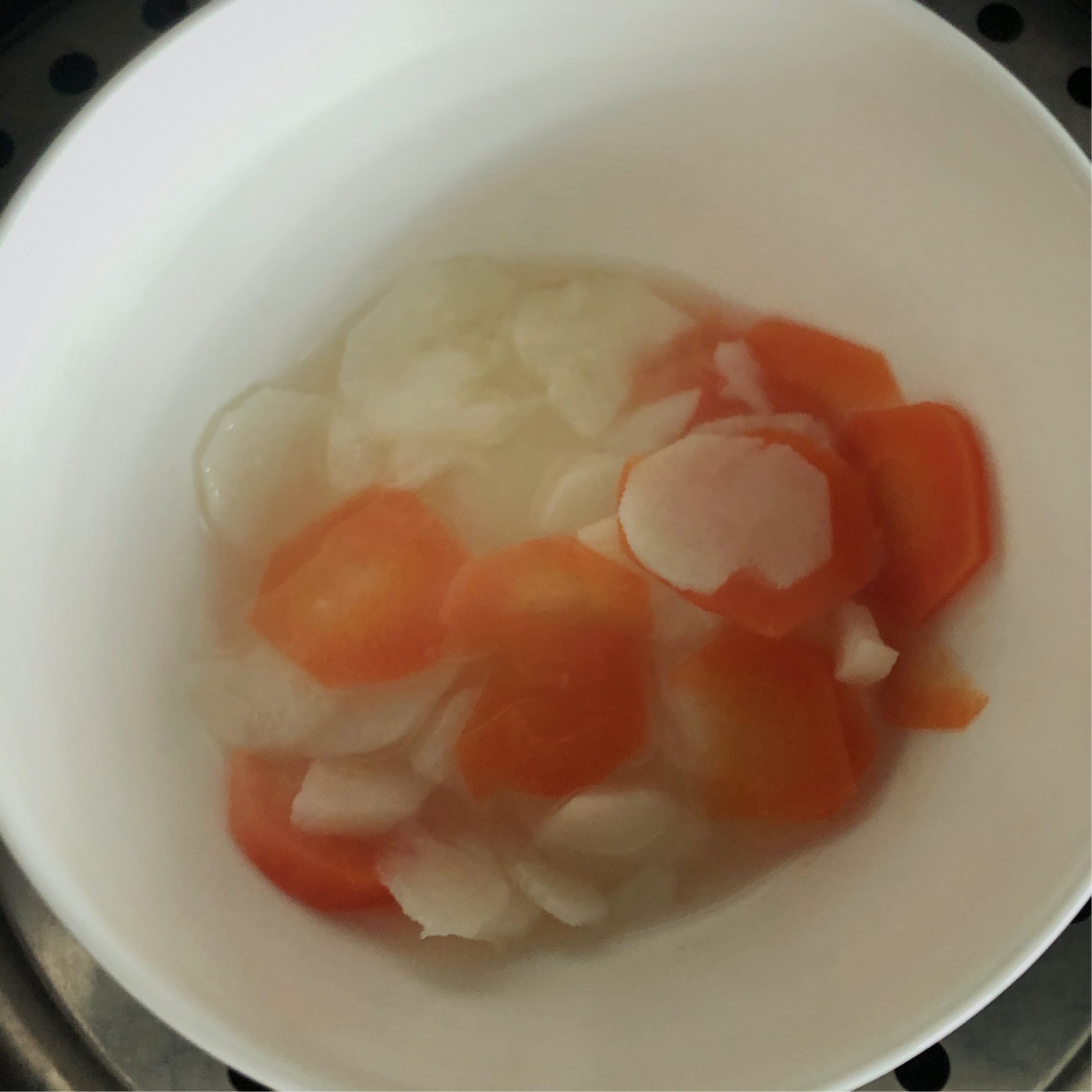 快手山药胡萝卜鸡蛋粥的做法 步骤2