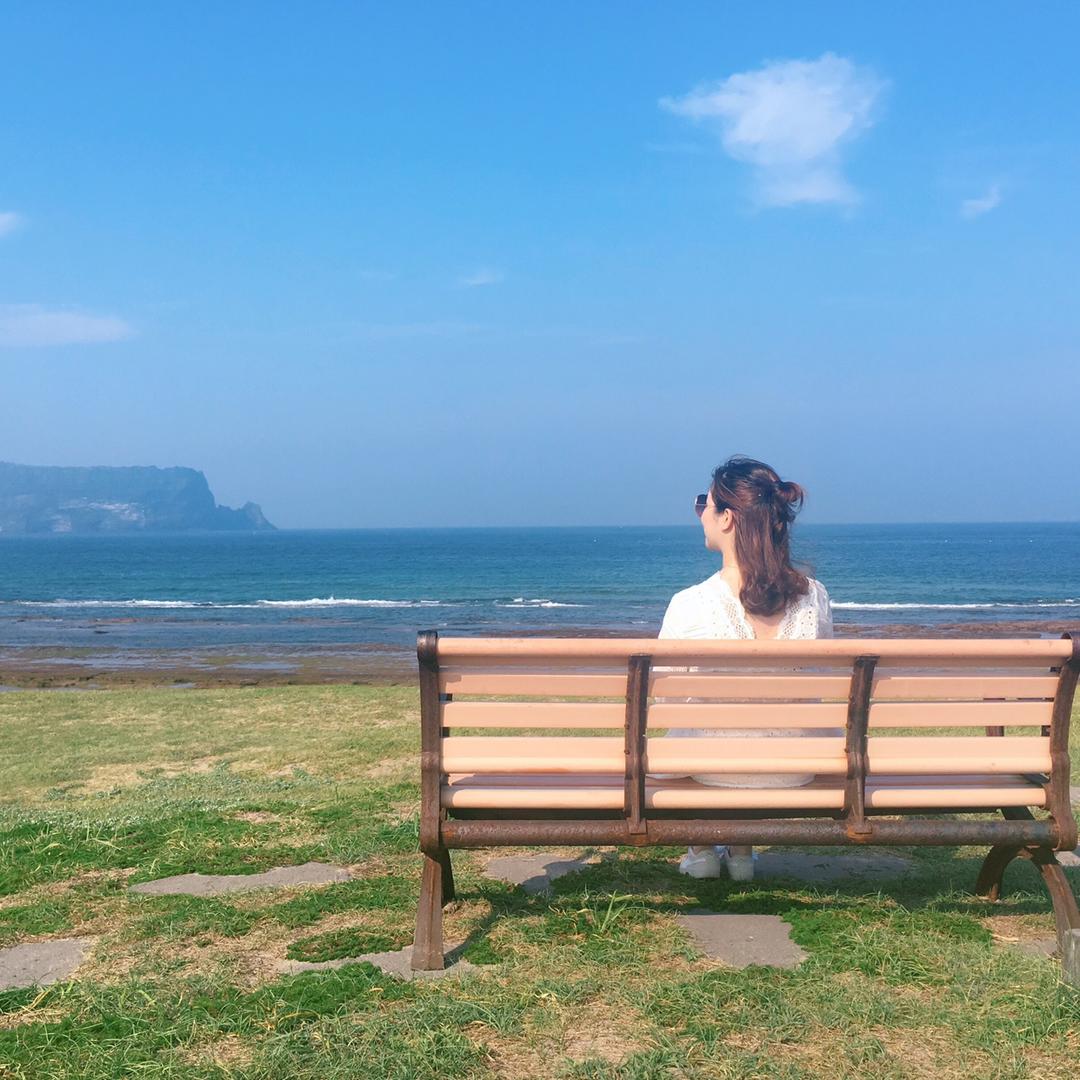 圆咕隆咚的阿呆呆