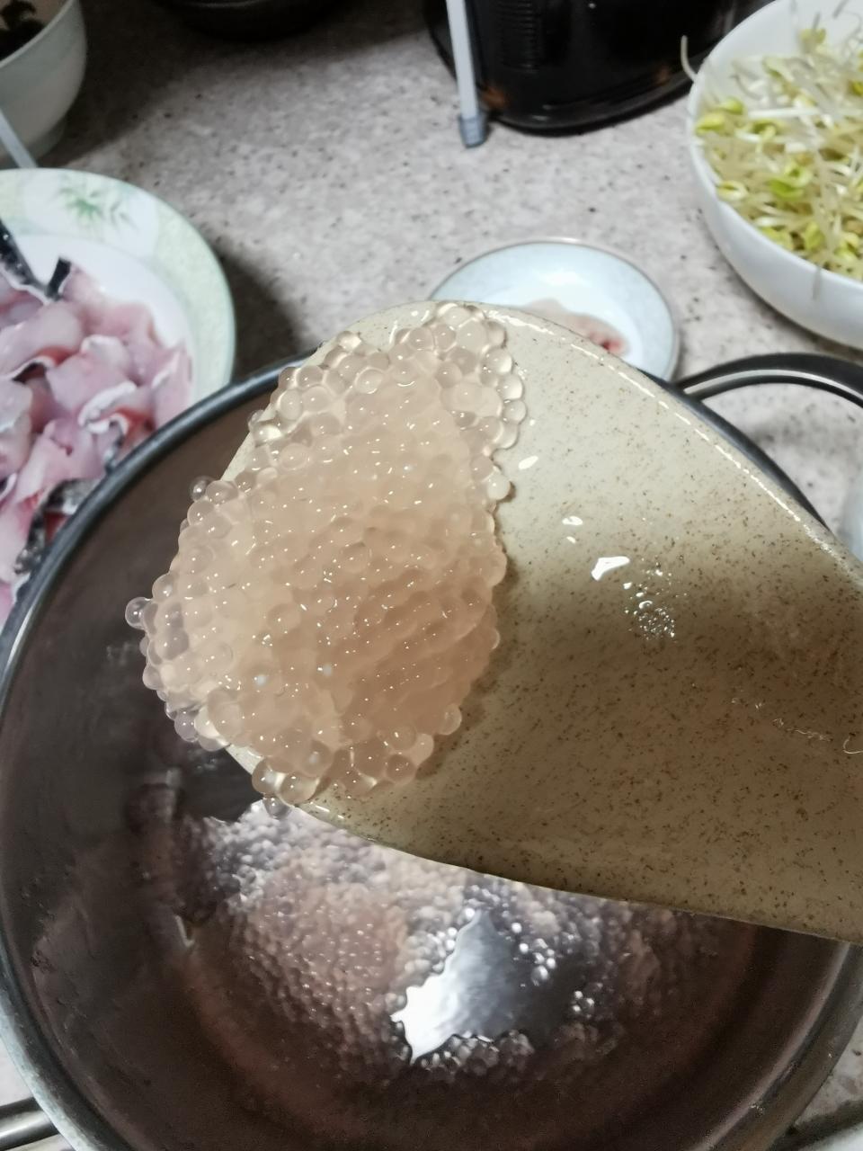 快手甜品：芒果椰汁西米露的做法 步骤5