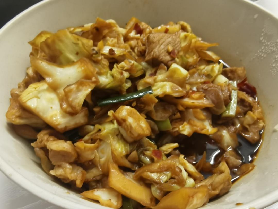 酱香干锅手撕包菜