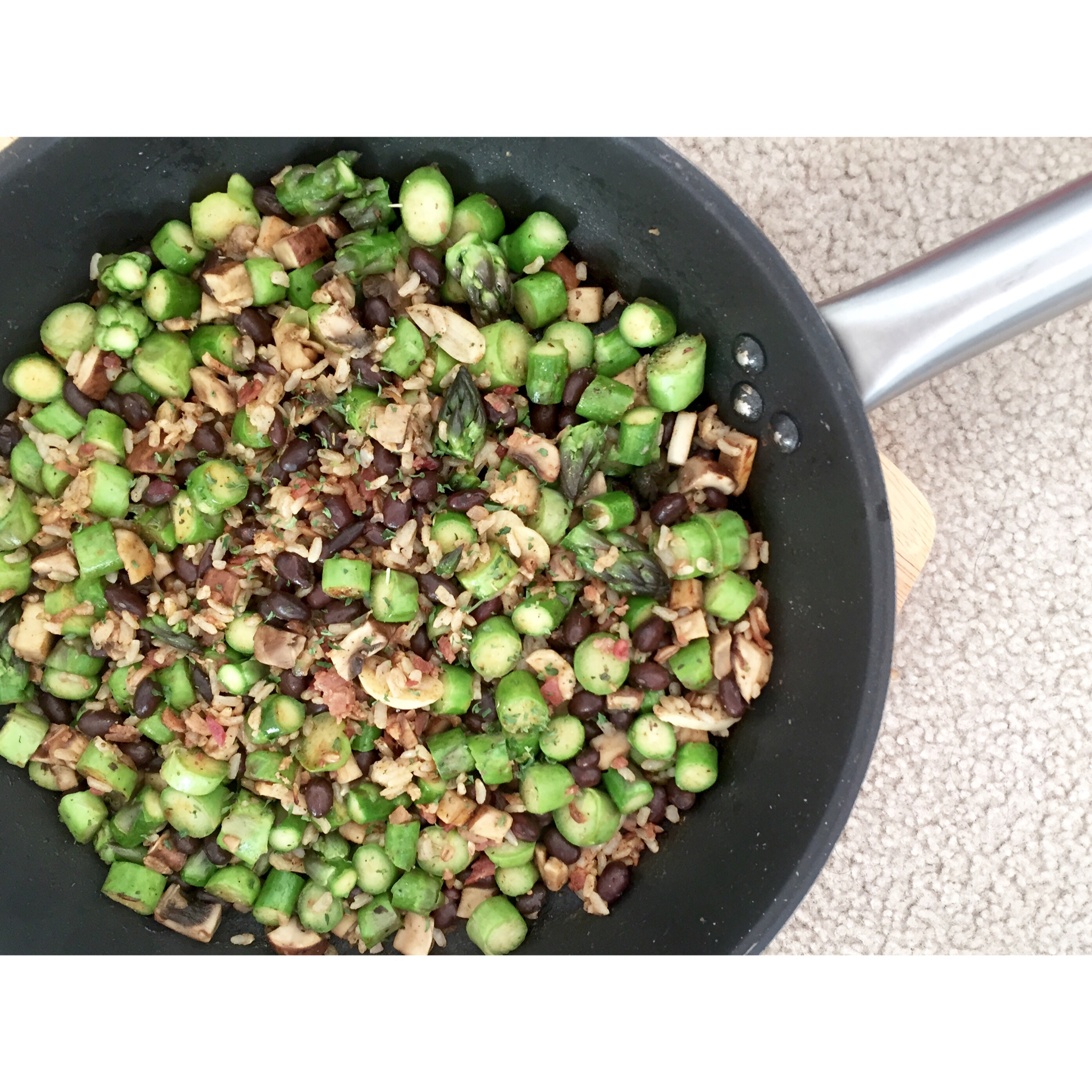 【在美味中减脂增肌】培根芦笋黑豆糙米饭