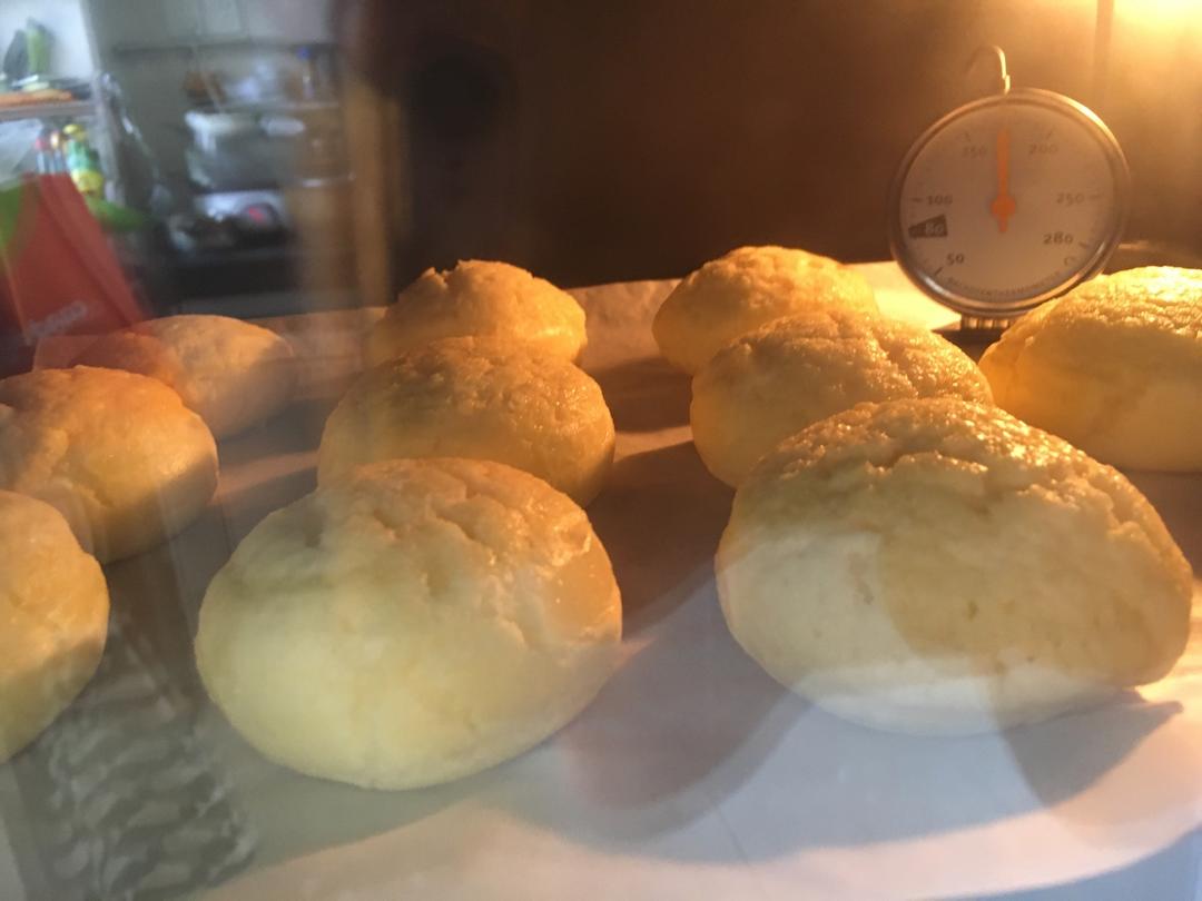 酥皮奶油泡芙--#皮黑森林#