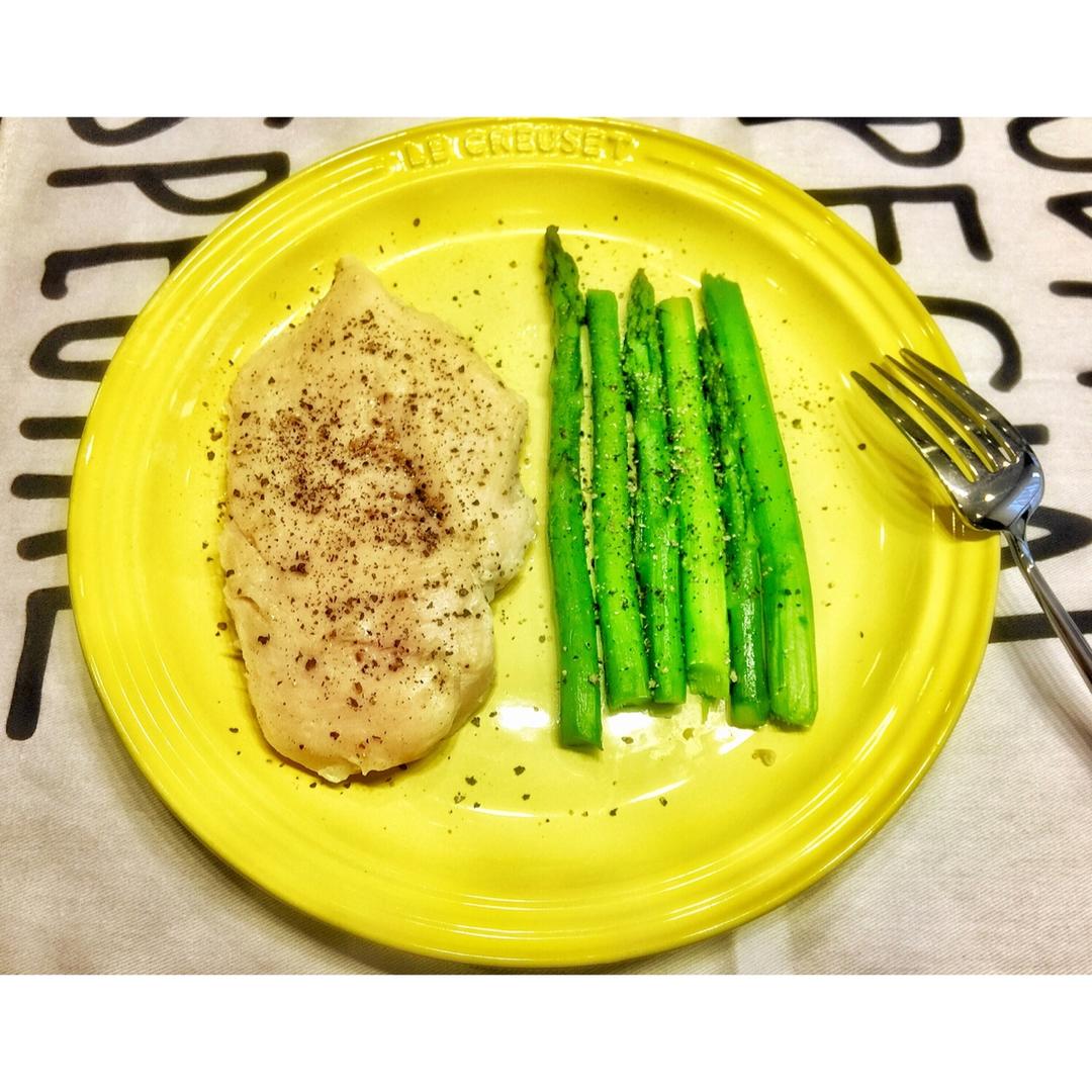 橄榄油黑椒芦笋