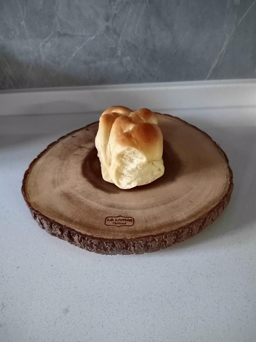 淡奶油老式面包
