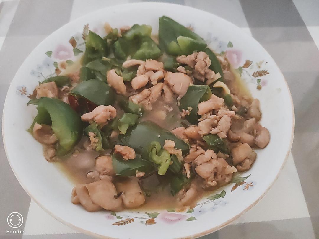 青椒炒鸡腿肉（大厨级别）