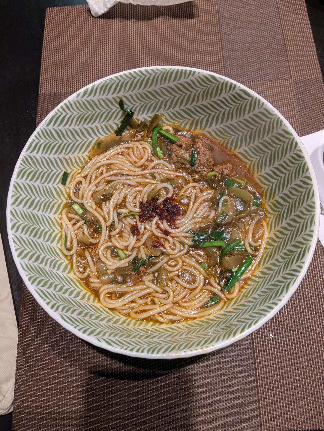 昆明小锅米线（视频在最后）